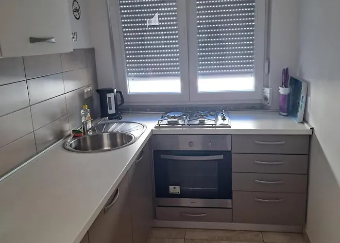 Lozancic Apartman Vir